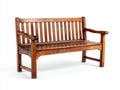 Gartenbank aus Holz 150 x 62 x 90 cm - Braun - Klassisches Latten-Design mit Armlehnen für Garten und Terrasse