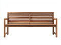 Gartenbank aus Holz 150 x 60 x 90 cm - Braun - Dreisitzer mit Armlehnen und Lattenstruktur